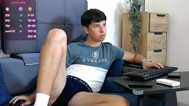 ThomasEdisonn live sex cam