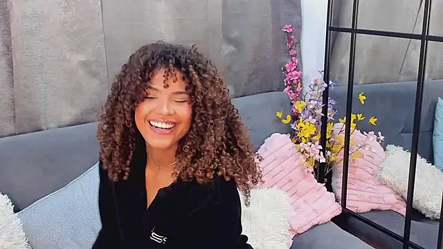 Amelia_bss live