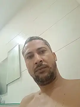 Arrombador20 live cam on StripChat