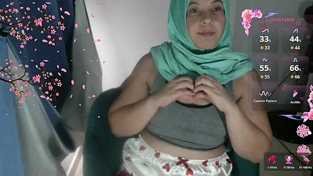 MELEK_SAMAD live cam on StripChat