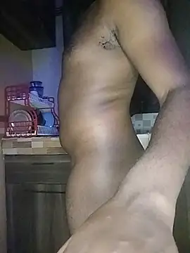 Digbick075 live cam on StripChat