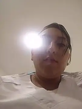 Valeria_montana_ live cam on StripChat