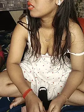 Chut_Maro_fun_kro live cam on StripChat