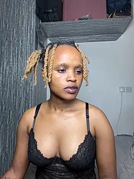 Tempting_Ebony live cam on StripChat