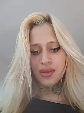 I_amLolla live cam on StripChat