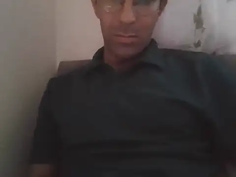 cakici35 live cam on StripChat