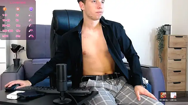 ThomasEdisonn live cam on StripChat
