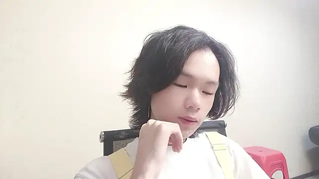 YYW_000 live cam on StripChat