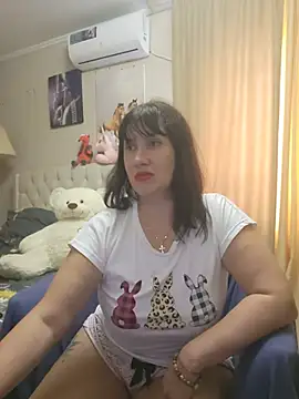 ROXOLANAA_SEXY live cam on StripChat