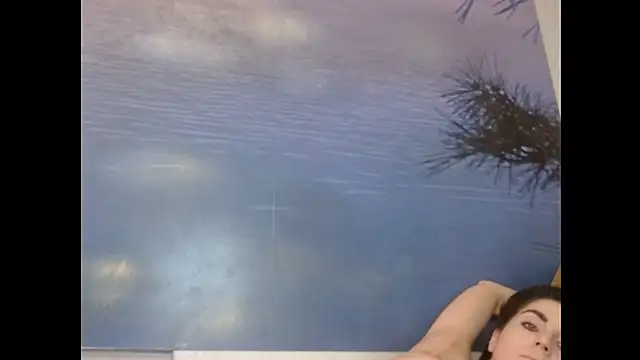 AliceTailor live cam on StripChat