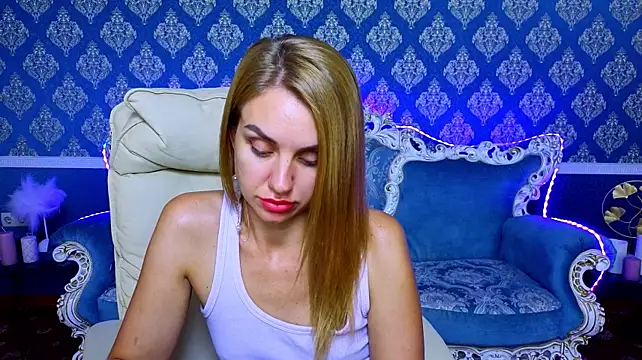 GabriEllla_4U live cam on StripChat