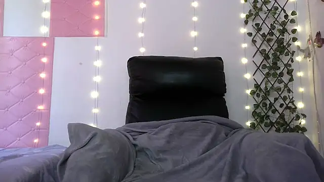 calioppe01 live cam on StripChat
