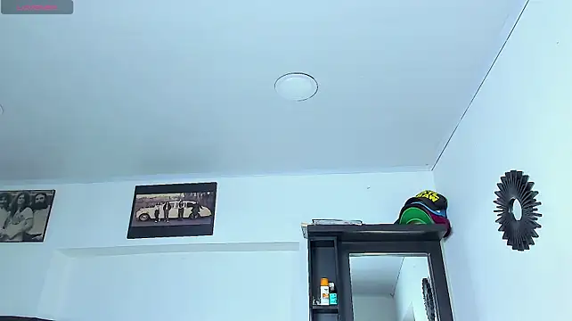 Vicky_hotmilf