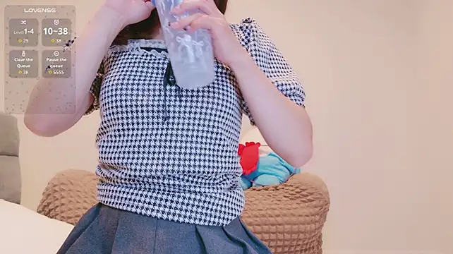 LUNA_BABY25's room