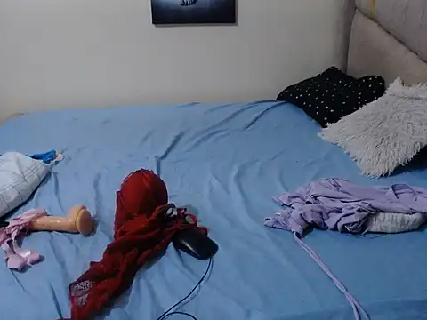 KittyKissess03