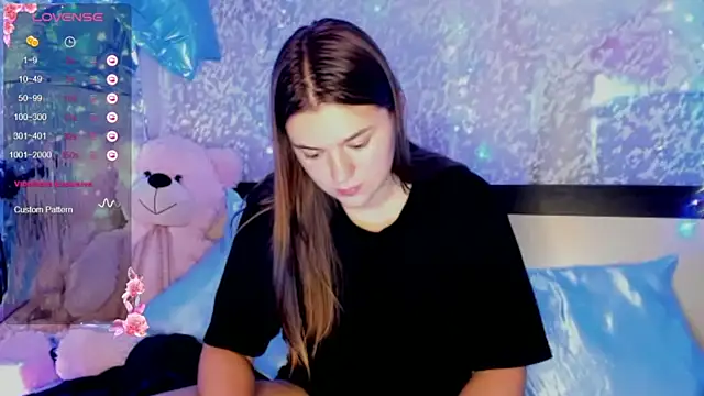 Josephine_Kiss live cam on StripChat