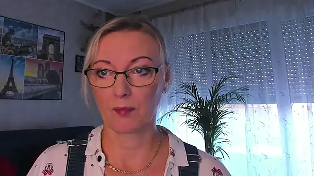 vanessa_chat live cam on StripChat