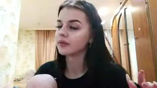 HildegardMcglaughlin live cam on StripChat