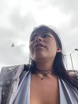 Peachy_x live cam on StripChat
