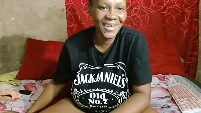 MistressShirleyXXX81 live cam on StripChat