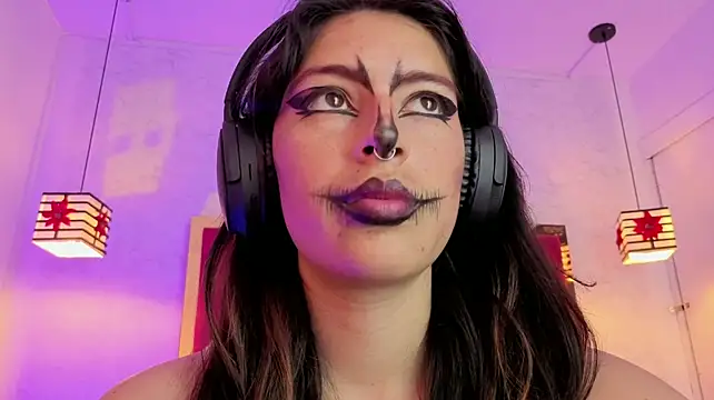 moon_winy live cam on StripChat