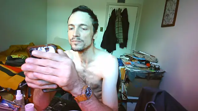 JohnnyMoves live sex cam
