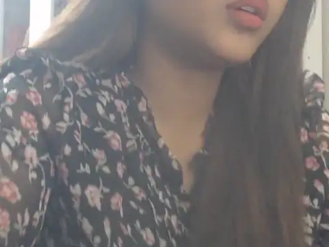 NancyRuvi webcam