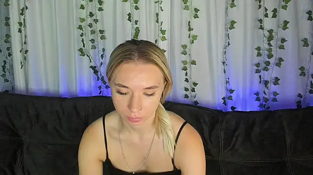 Emily_Hartt