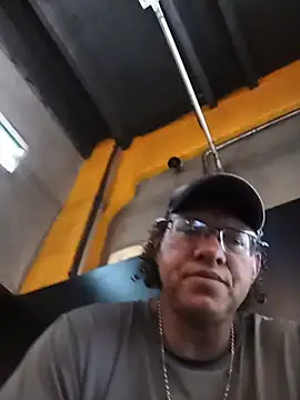 will1980 live cam on StripChat