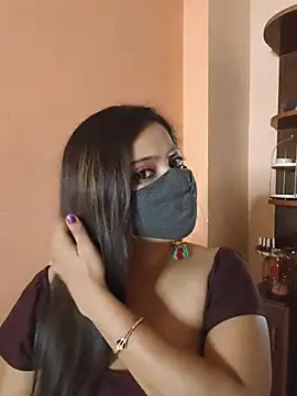 deepu_urs live cam on StripChat