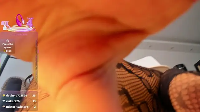 Mia_walker_x live cam on StripChat