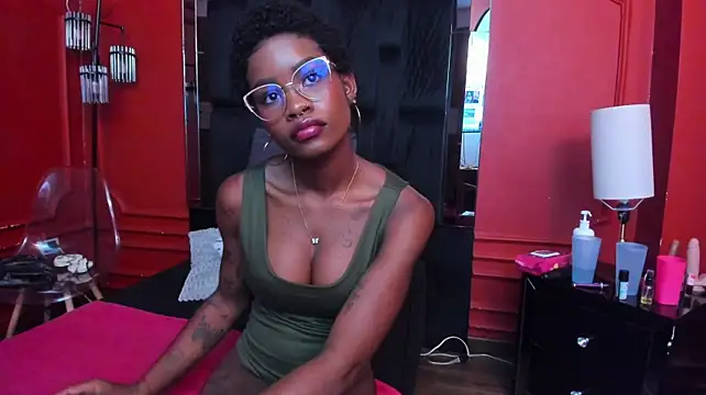 amber-hill live cam on StripChat