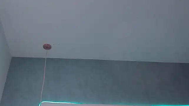 mia_gomez7 live cam on StripChat