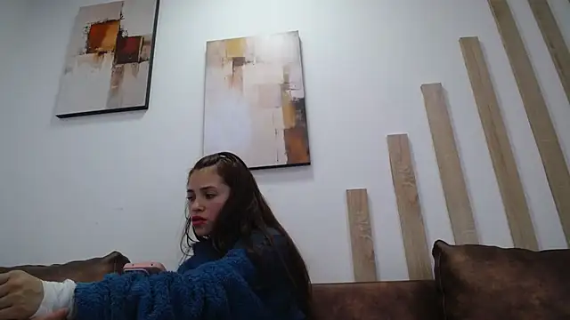 Ari_Stonne live cam on StripChat