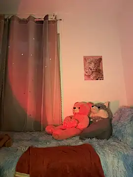 Nina_Velveta