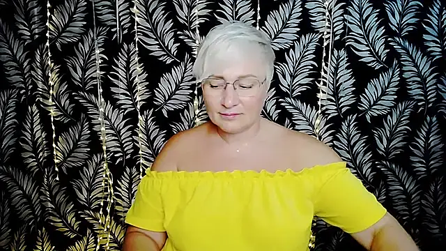 Olivia_playful live cam on StripChat