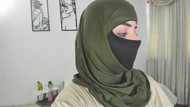 Uzra_hayed webcam