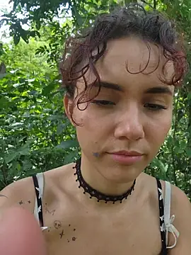 ISABELLA_STARK_