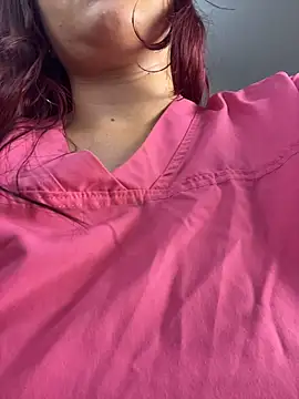 Nahomy_benet webcam