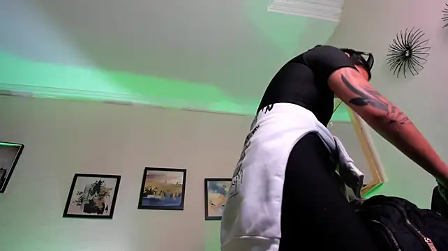 Naiely_Naides webcam