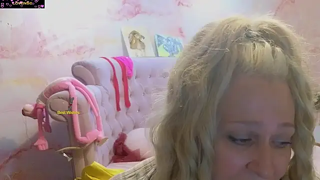 Penelope_Pinky