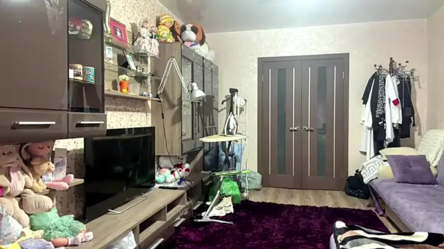 BuzzingRaid live cam on StripChat