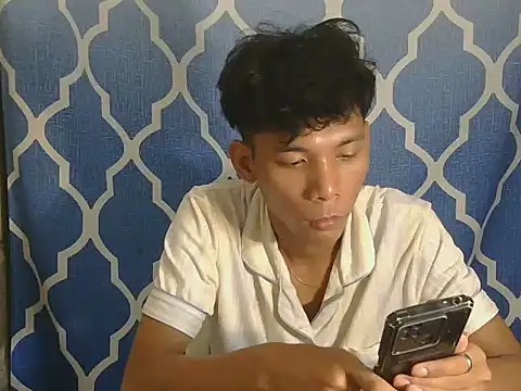 Asiancockinsan live cam on StripChat