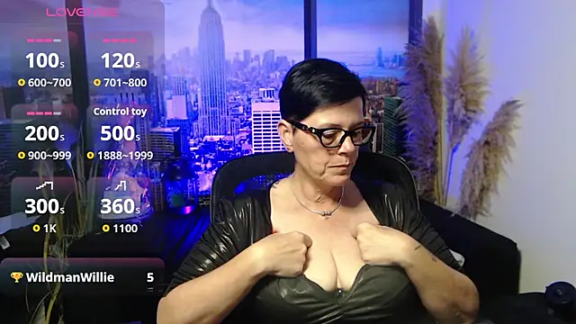 ninarandmann live cam on StripChat