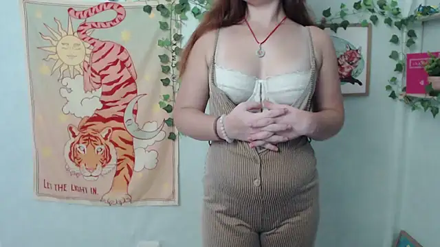 VeryVeryVeryShy_ live now