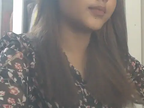 NancyRuvi webcam