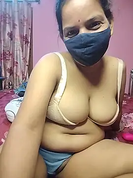 Rashilii_Bhabi live sex cam