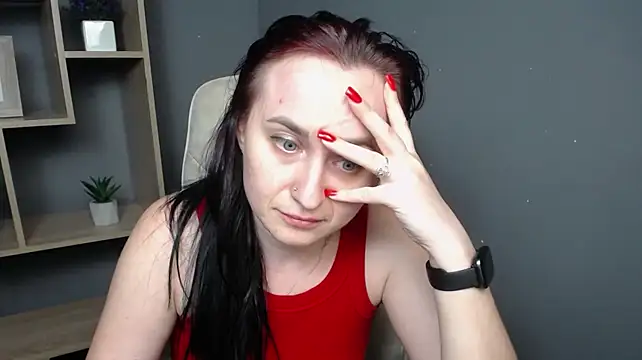 NinaFlawlees webcam