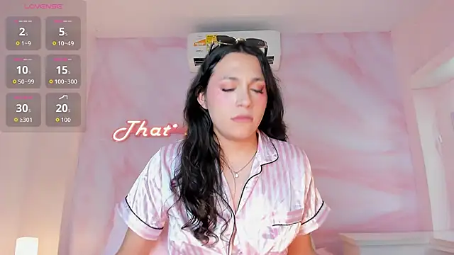 Rubii_Cutee live sex cam
