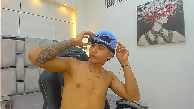 Ruslan_marcel live sex cam